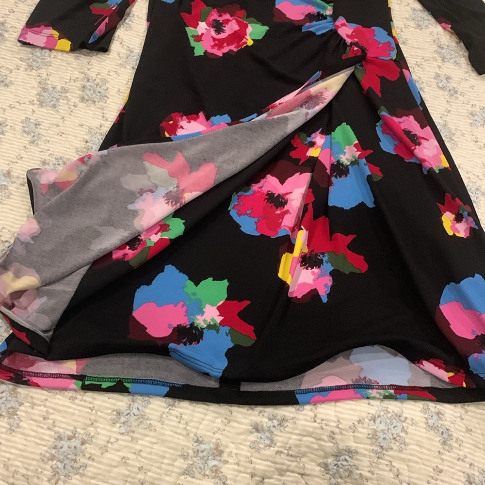 Laundry By Shelli Segal Floral Wrap Dress Size Med NEW with Tags Gorgeous style - Picture 3 of 10